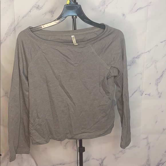 Fabletics ‘cute af’ sweater - Picture 2 of 2